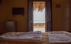 Taghaghien Island Resort